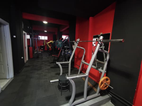 Power Line Sport Center - 9. Fotoğraf Power Line Sport Center - 9. Fotoğraf