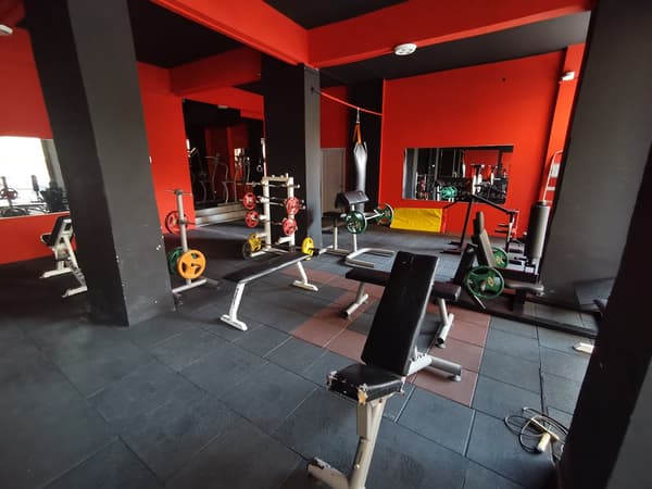 Power Line Sport Center - 2. Fotoğraf Power Line Sport Center - 2. Fotoğraf