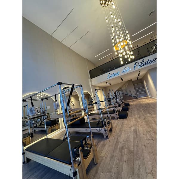 Lotus Pilates - 5. Fotoğraf Lotus Pilates - 5. Fotoğraf